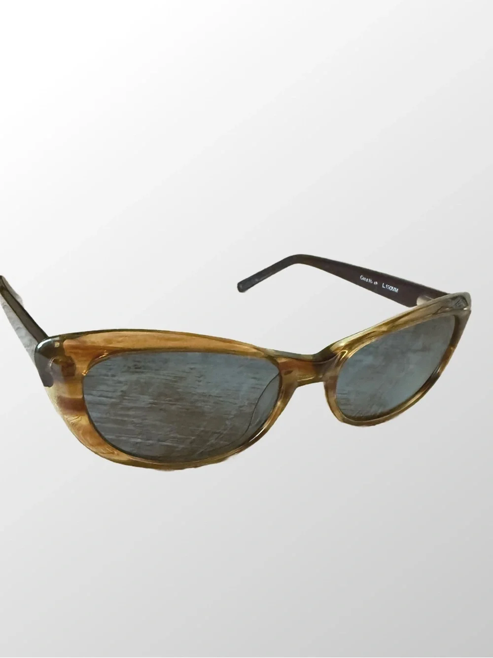 Vintage Colehaan Retro Cat-Eye Sunglasses in Amber Brown model Brivia